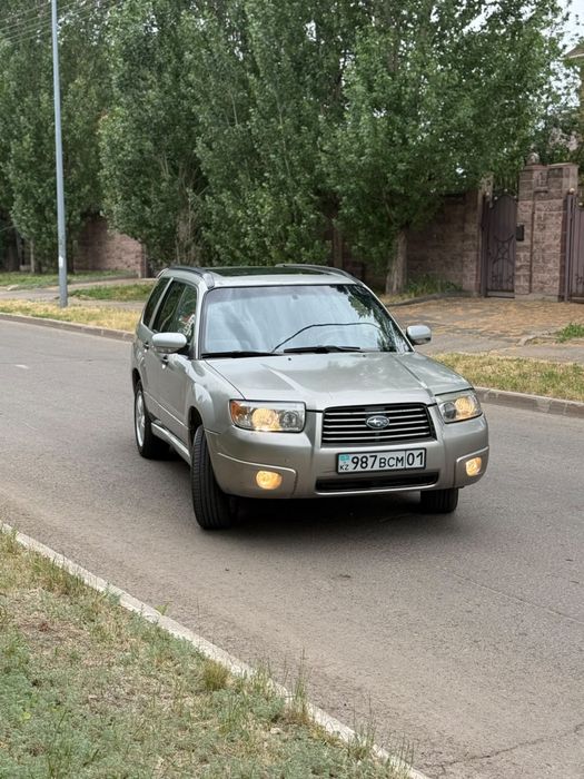 Субару Форестер 2005