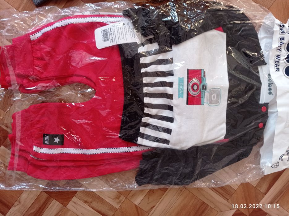 Детские костюмчик.