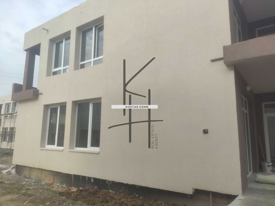 Продава се Къща в Варна, м-т Боровец - юг - 200 кв.м за 975 €/кв.м - Снимка #2