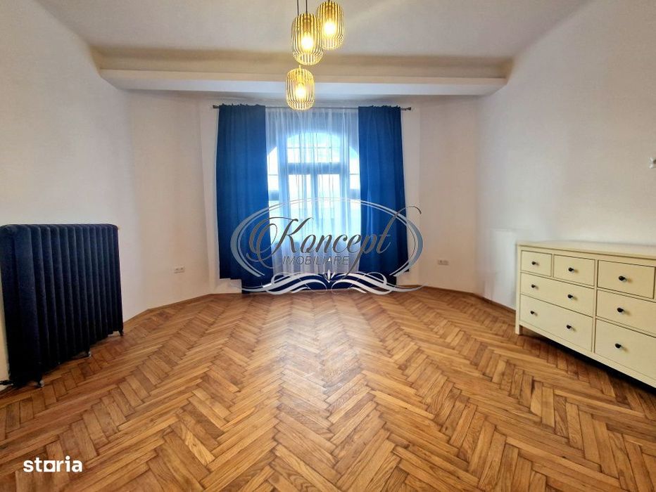 Apartament cu 3 camere in zona Ultracentrala