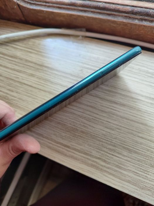 Redmi note 9 xolati yaxwi ayol kiwi iwlatgan 64 tali