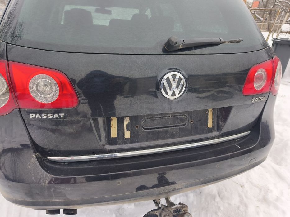 Bară spate Volkswagen Passat B6 break variant combi LC9X negru