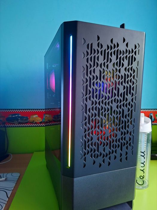 Компютър с 4TB (4000gb) SSD NVMe , Rtx 3060 12Gb Vram