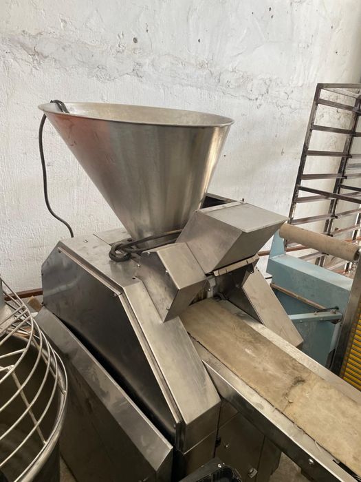 Тестомес,тестоделитель и печь