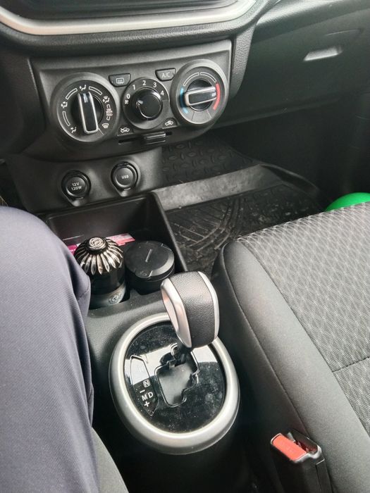 Продаю. Сузуки гелерио хечбек