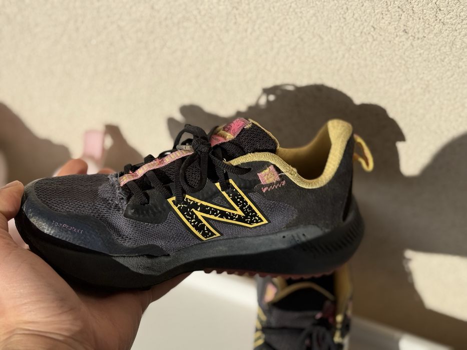 Лот Nike + New Balance - 32 размер