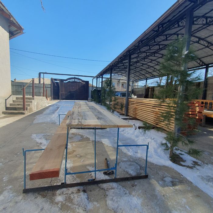 Продается стол стулья ручная работа