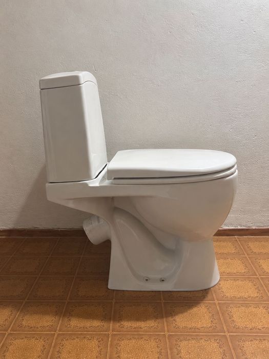 Продам унитаз б/у
