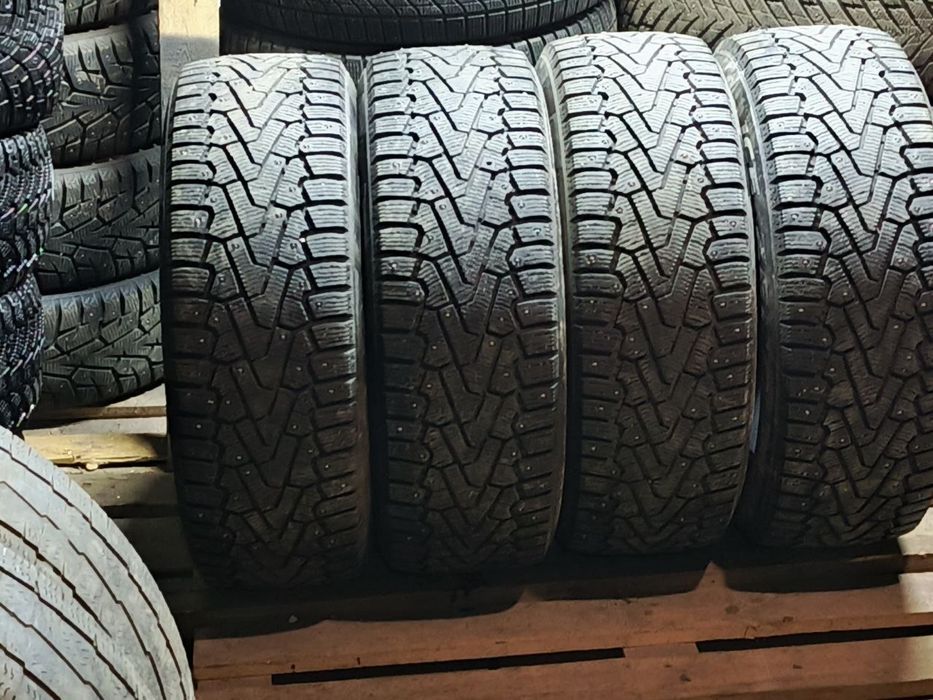 235/55/18 комплект Pirelli