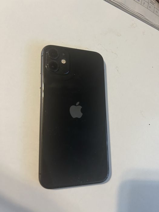 Сотовый iPhone 11