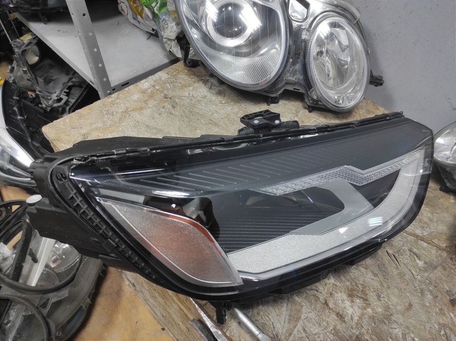 Десен фар фарове Ауди А4 Б9 фейслифт desen far farove bmw a4 b9 face