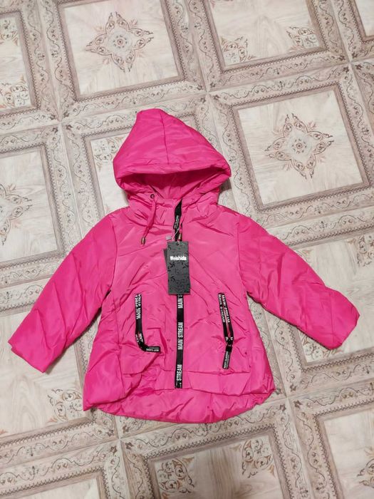 Куртка на весну девочке