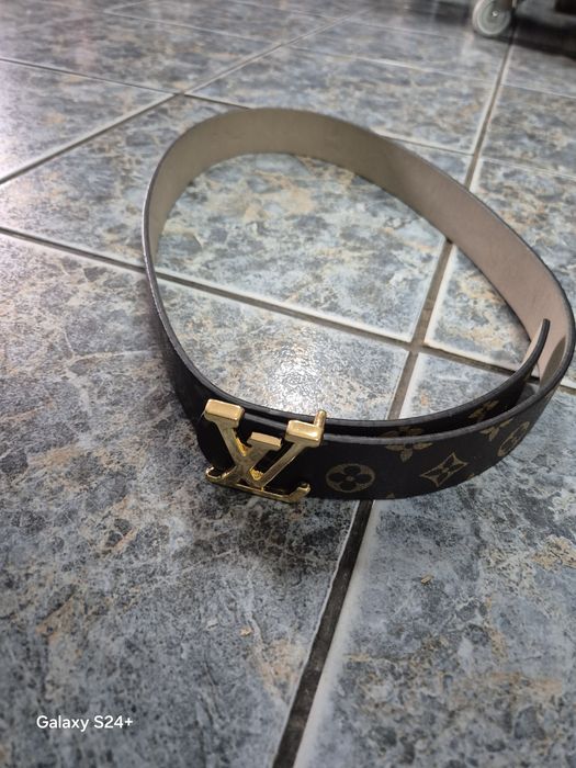 Curea Louis Vuitton marime 120