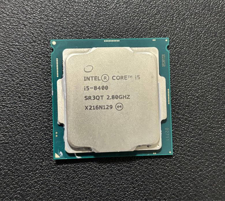 CORE I5 8400 Sotiladi srochna