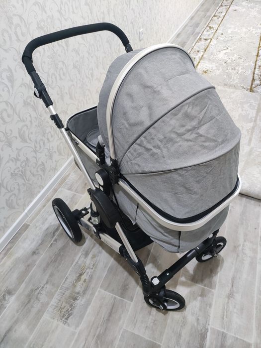 Продам детскую коляску