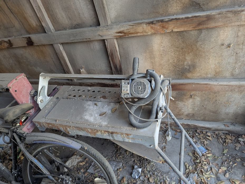 Продам плиткорез