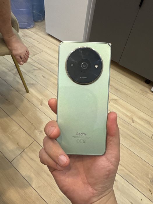 Продам телефон срочно Redmi A3x  италия