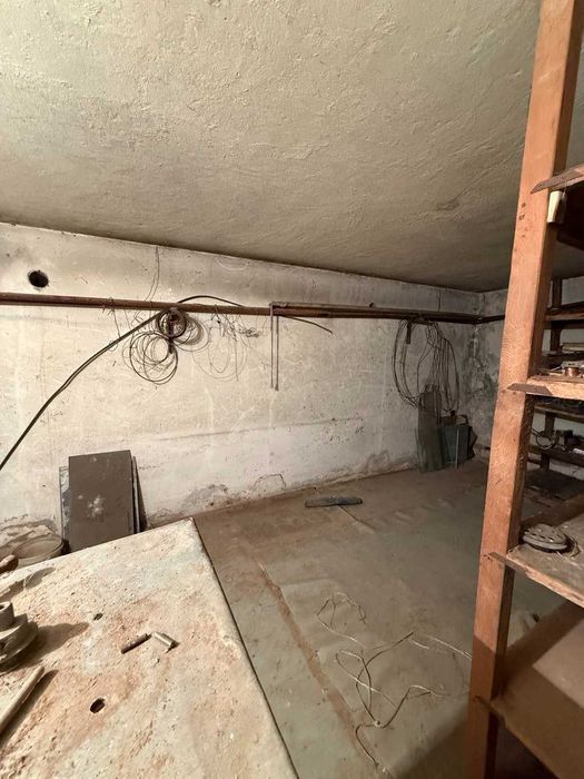 3-комнатная на первой линии Юнусабад-8 | Под офис или жильё