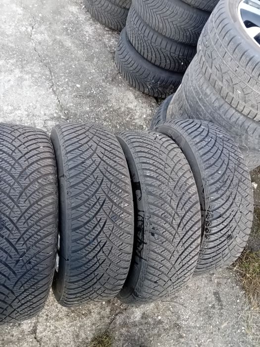 Лята джанти 16цола с зимни гуми 215/65/16 7мм нисан Nissan mazda Toyot