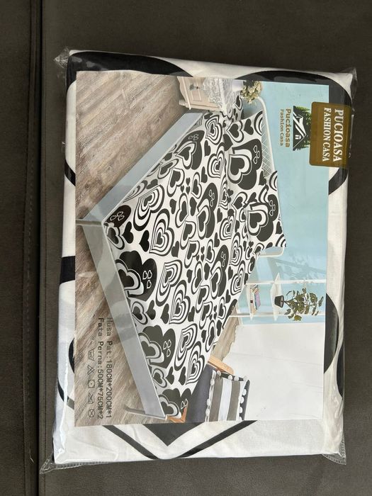 Husă de pat + fețe de pernă – set complet, elastic, modele moderne