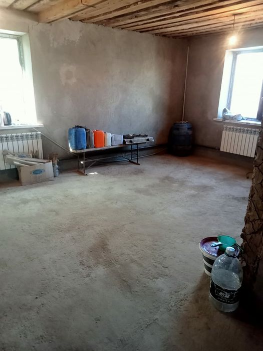 Продам 5 комнатный  дом