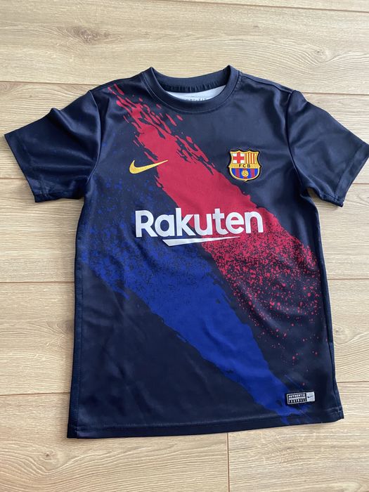 Tricou original Barcelona si Nike Tiempo