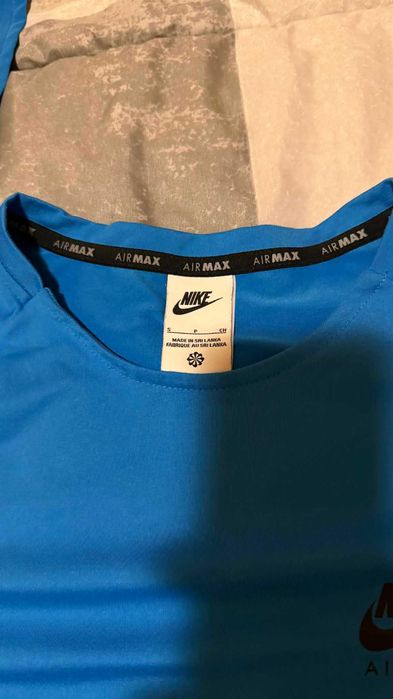 Тениска Nike Air max