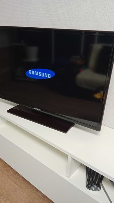 Телевизор Samsung