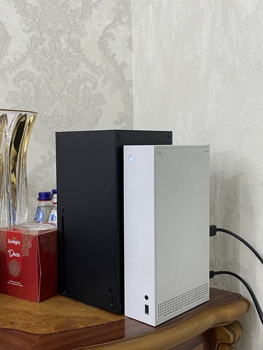 Xbox series X 2 джойстика