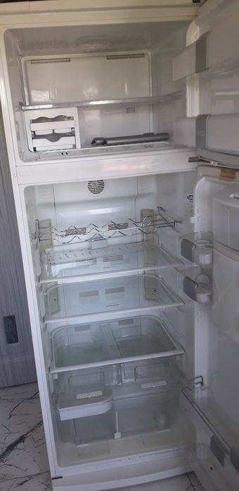 Frigider +congelator Beko