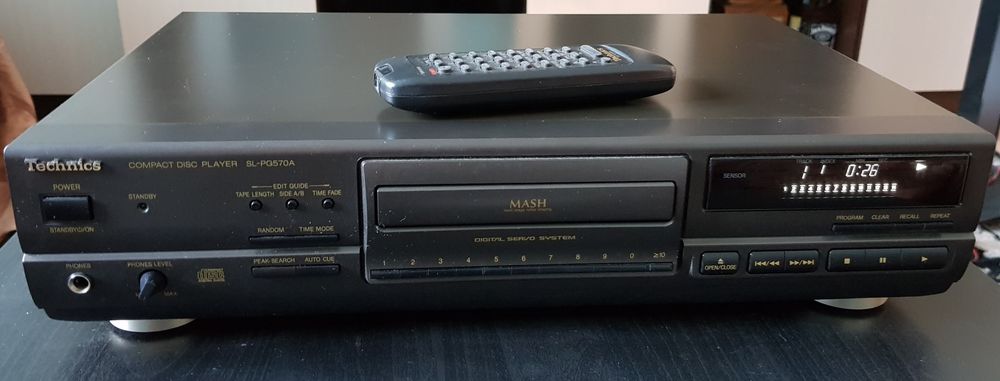 CD Player Technics SL-PG570A cu telecomanda.