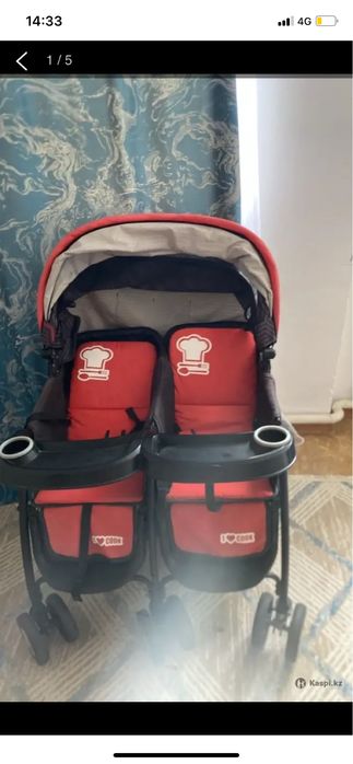 Продам коляску для двоини