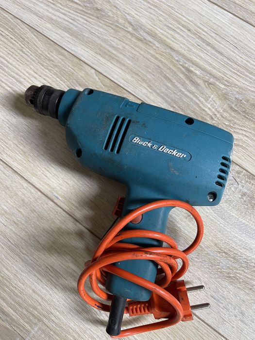 Mașină de găurit Black & Decker HD501, 330 W, Made in England