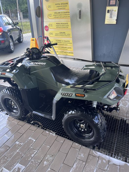 Vând atv articat cat 400 defect