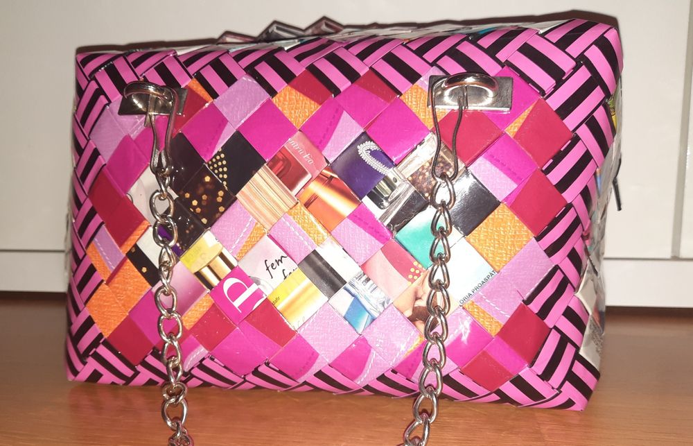 Plic/poseta din hartie de revista