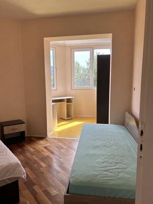 Дава се под наем Тристаен апартамент в Варна, Левски - 65 кв.м за 500 € - Снимка #6