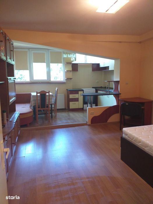 Garsonieră 28mp de închiriat în Mănăștur