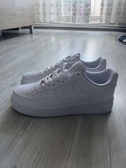 air force 1 triple white nepurtati