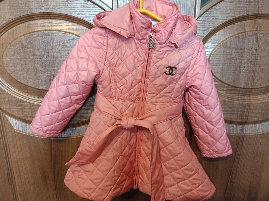 Куртка на девочку