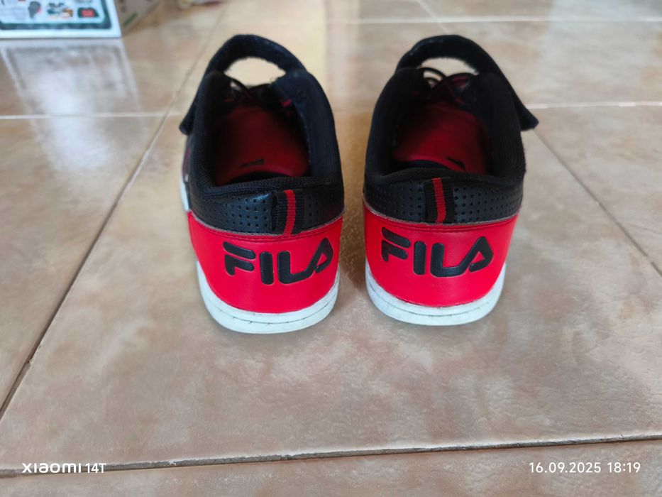 Маратонки Fila 35 номер