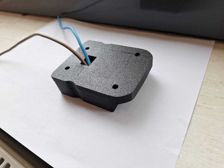 Adaptor universal pentru baterii Parkside / Dewalt / Makita / Milwauke