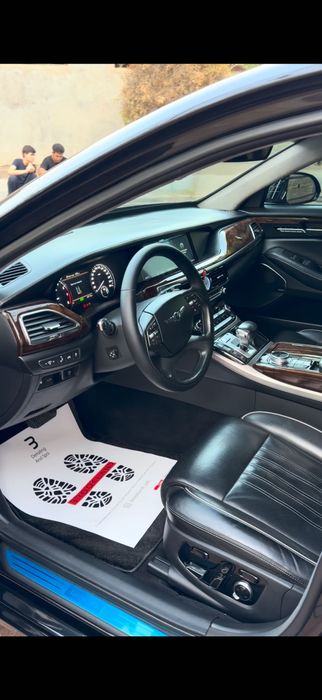 Hyundai Genesis G 90 201