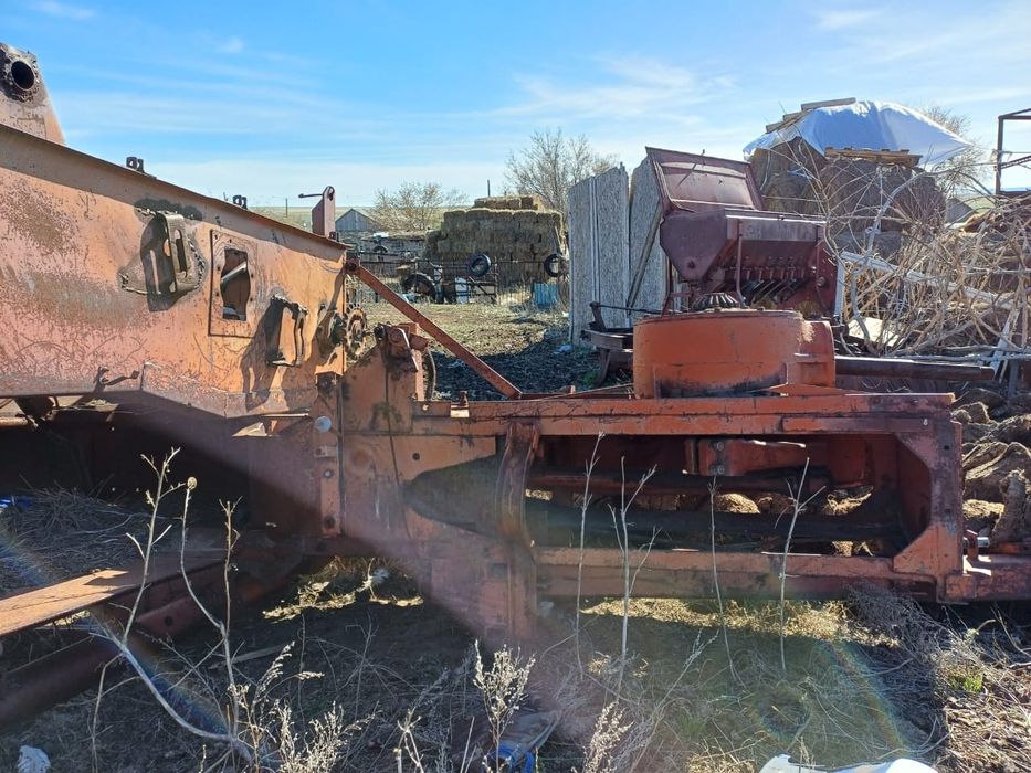 Пресс-подборщик тюковый