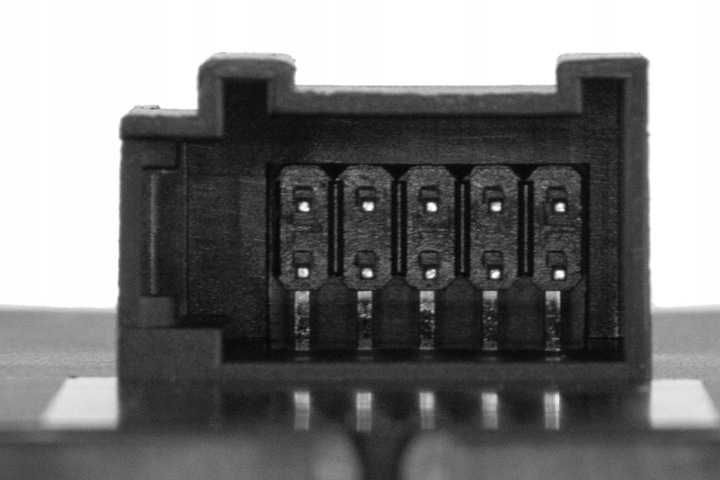Бутони за ел. стъкла за AUDI A4 B9 / A5 8F / Q5 FY / RS4 / RS5 / OEM 8W0959851E