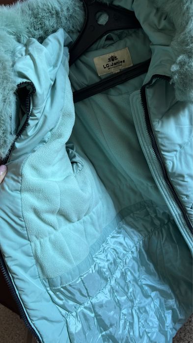 Куртка зимняя на девочку