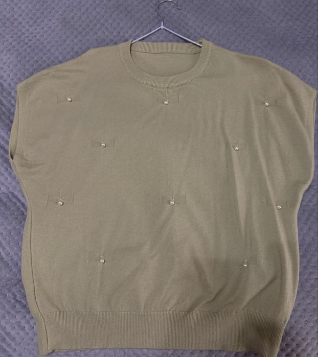 Кофточки 2 штуки