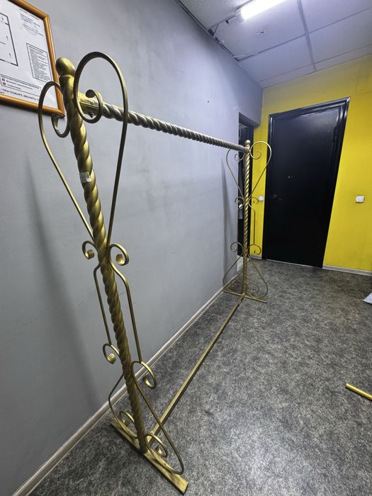 Продается оборудование для бутика