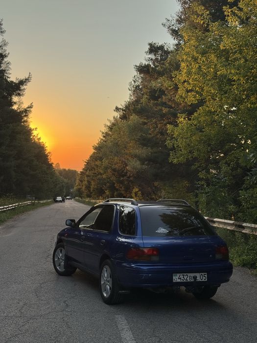 Продам машину subaru impreza  1994