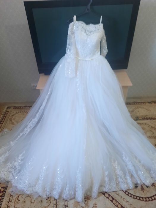 Платье свадебное