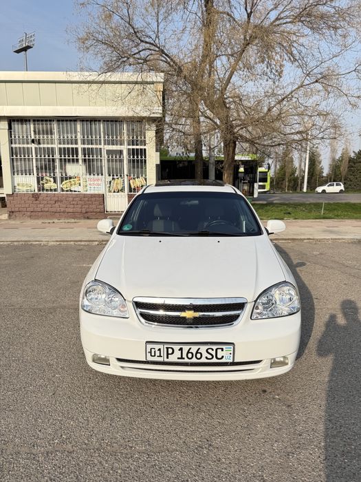 Arenda 2013 1.6 avtomat Metan